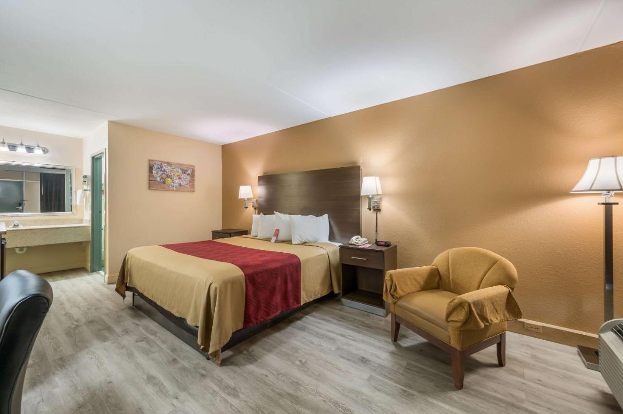 Econo Lodge Cullman Exterior foto